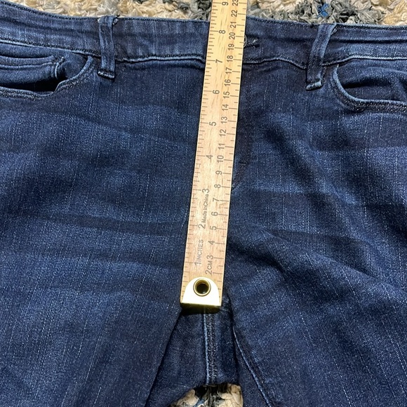 WHBM Crop Jeans Dark Stretch Denim Raw Hem Size 6 - Picture 6 of 8